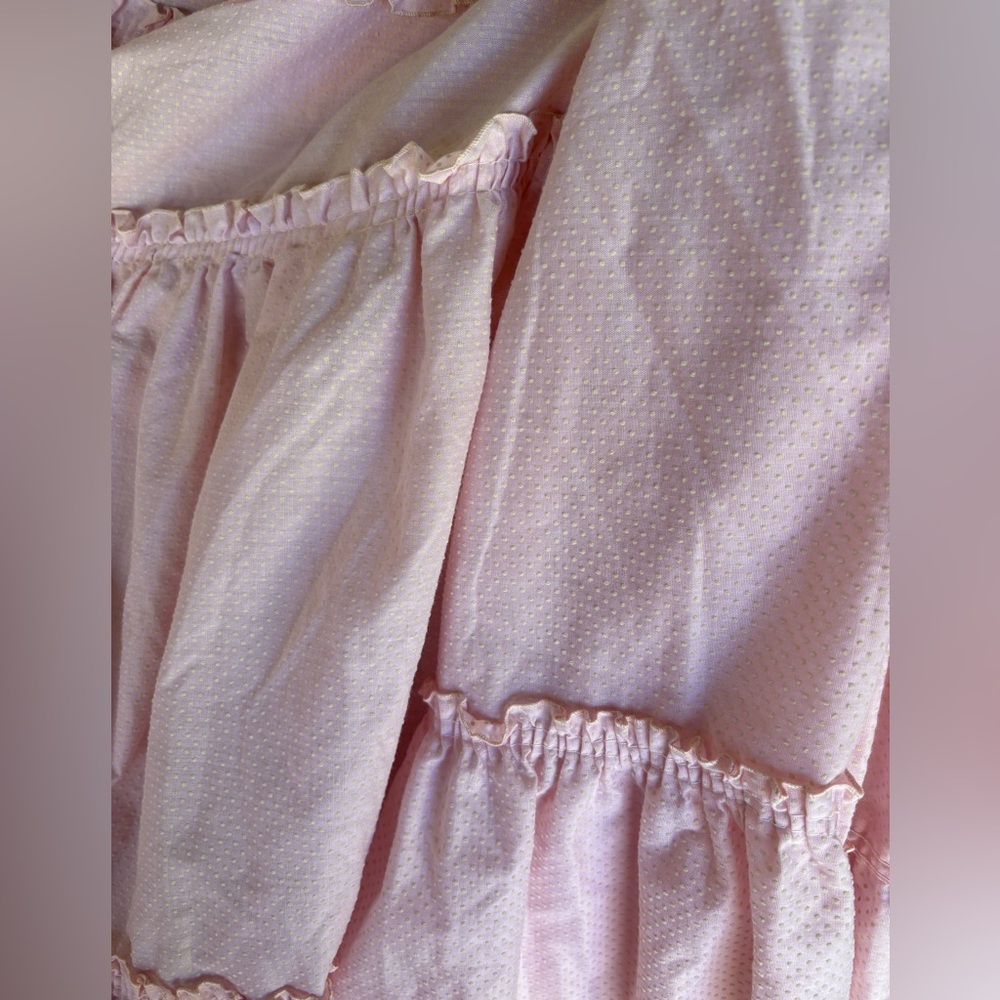 Vintage Light Pink Ruffled Polka Dot Cotton Twin Bedspread / Coverlet
